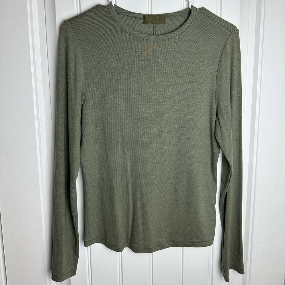 Nuuds Slinky Rib Long Sleeve Ribbed T Shirt - Large - Olive - EUC